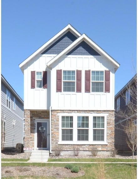 304 Rum River Way, Anoka, MN 55303