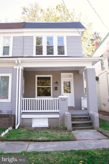 619 Lucknow Rd, Harrisburg, PA 17110