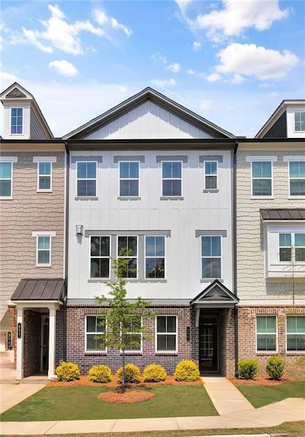 387 Danville Ave, Suwanee, GA 30024