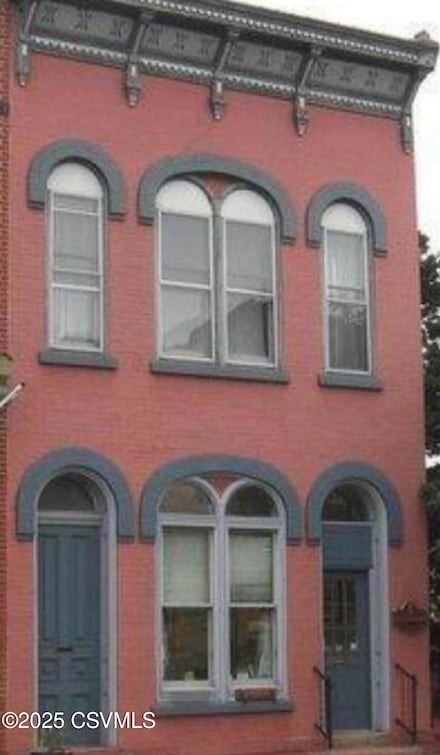 318 Mill St, Danville, PA 17821