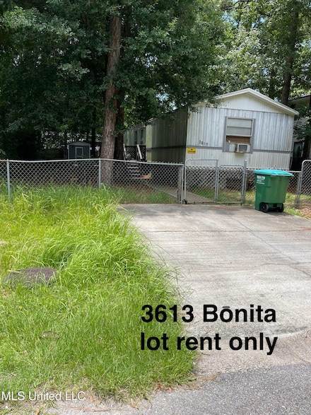 3613 Bonita Rd, Gautier, MS 39553