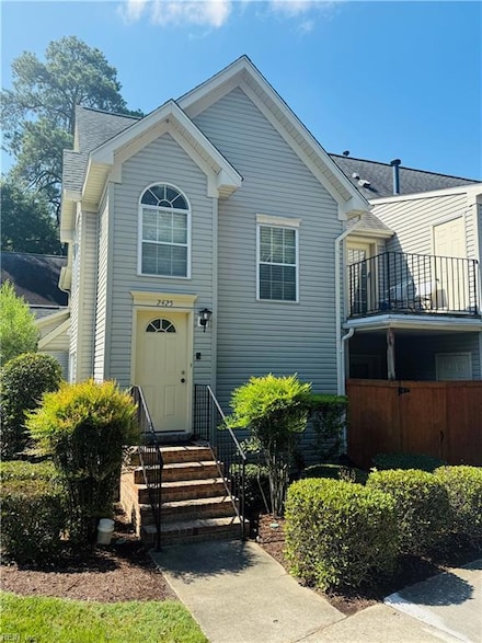 2425 London Pointe Dr, Virginia Beach, VA 23454
