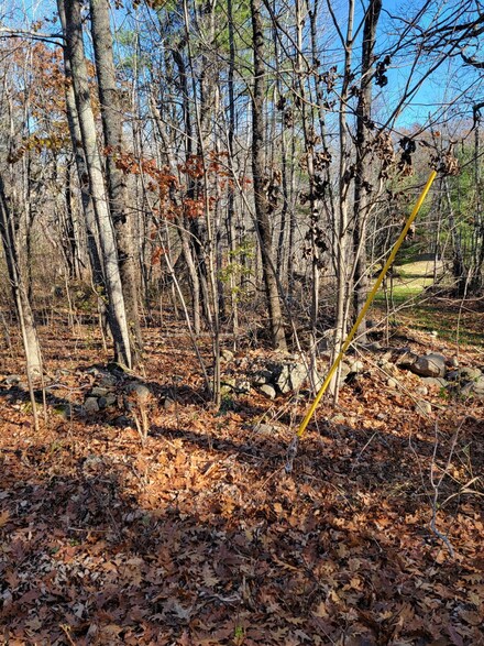 557 Nash Rd, Pittston, ME 04345