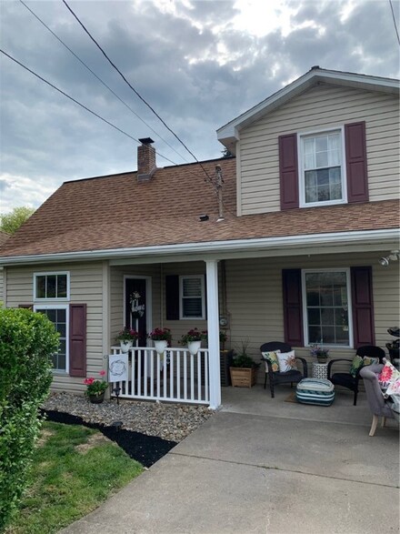 1236 Eckert Rd, Monaca, PA 15061