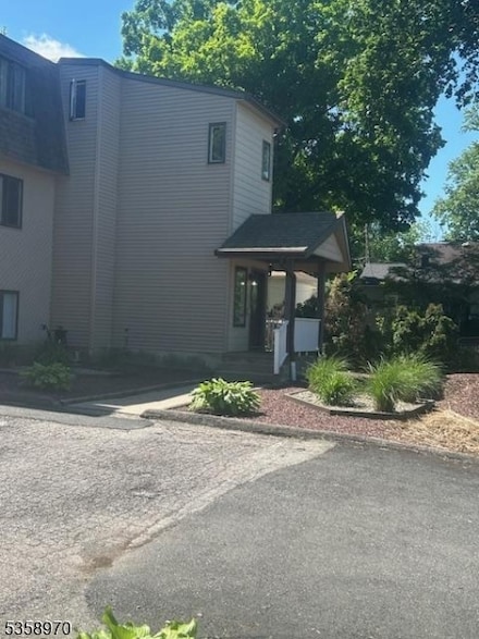 362 Rutherford Ave Unit 6, Franklin, NJ 07416