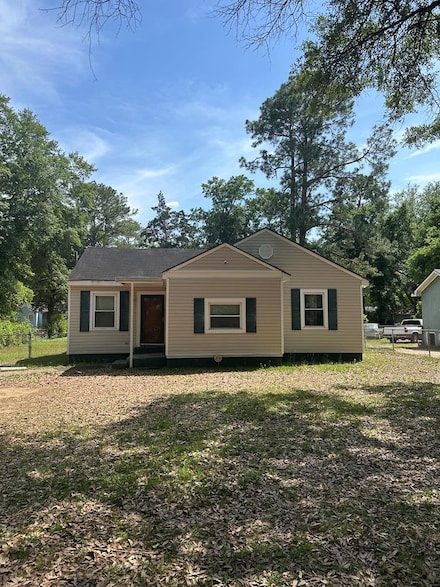 1310 Edgerly Ave, Albany, GA 31707