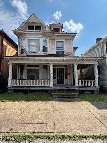 312 W 6th St, East Liverpool, OH 43920