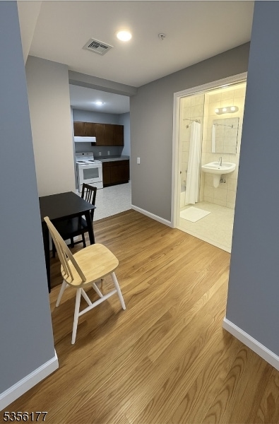 231 Dayton Ave, Clifton, NJ 07011