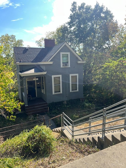 1679 Waverly Ave, Cincinnati, OH 45214