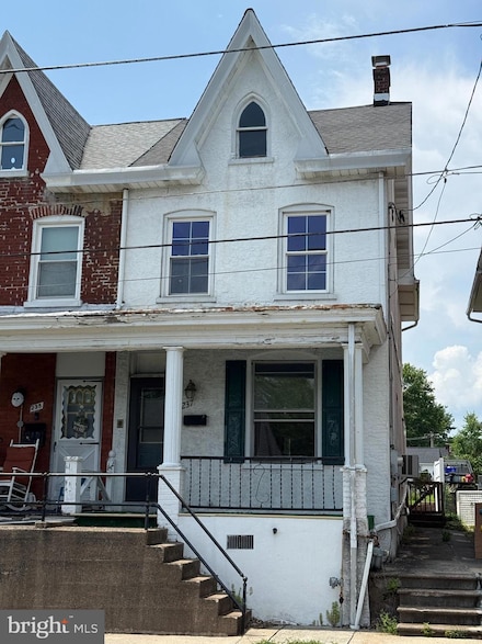237 Shaner St, Boyertown, PA 19512