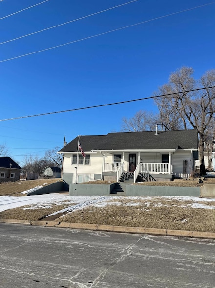 808 North St, Marysville, KS 66508