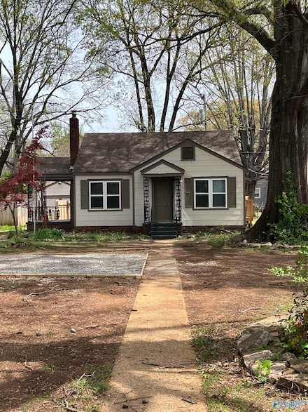 1014 7th Ave SE, Decatur, AL 35601