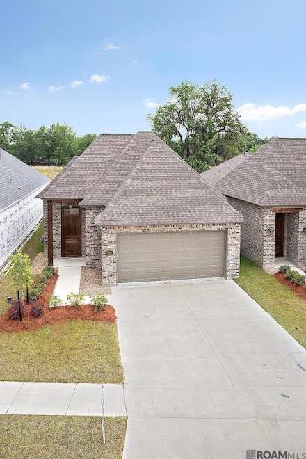 41050 Galvez Trails Blvd, Prairieville, LA 70769