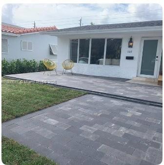 1103 Washington St, Hollywood, FL 33019