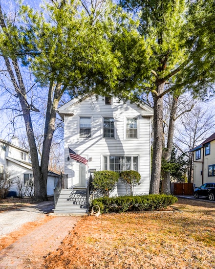 626 Forest Ave, Oak Park, IL 60302