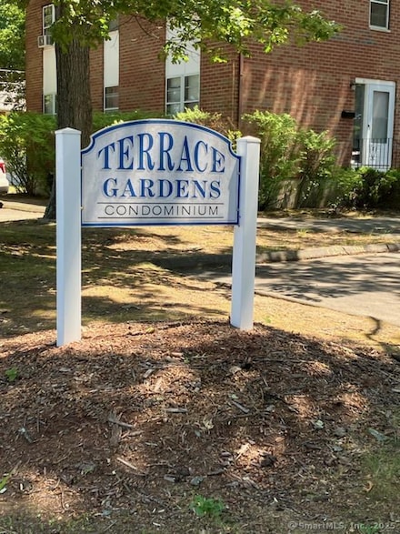 79 Terrace Gardens, Wallingford, CT 06492