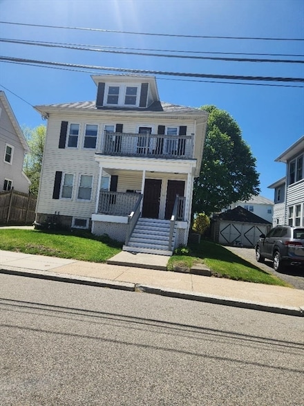 200 Manthorne Rd Unit 2, West Roxbury, MA 02132