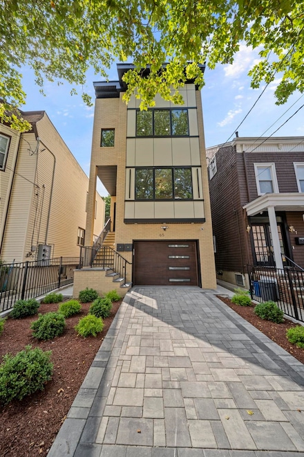 65 Tuers Ave, Jersey City, NJ 07306