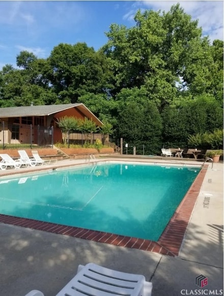 250 Little St Unit C210, Athens, GA 30605