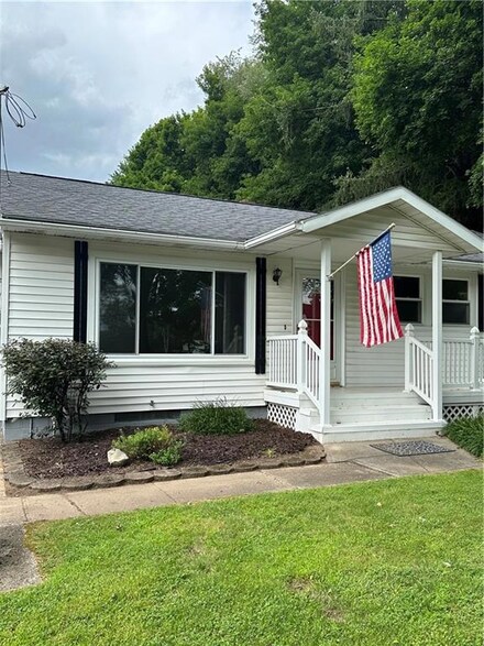 6472 Beech Tree Rd, Auburn, NY 13021