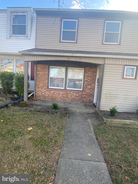 5 Farragut Ct, Willingboro, NJ 08046