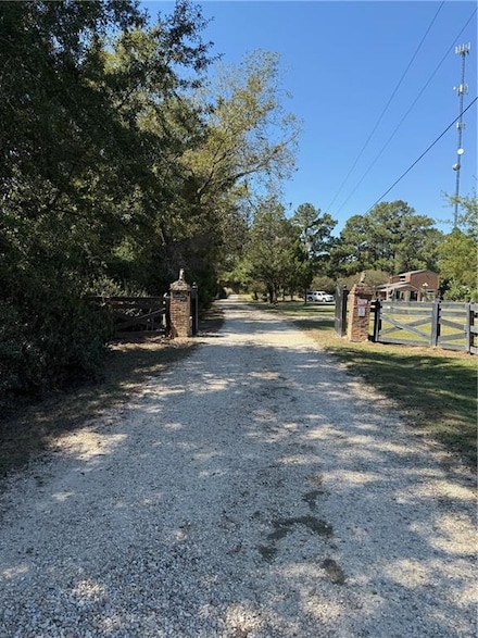 28162 Stanga Ln, Ponchatoula, LA 70454