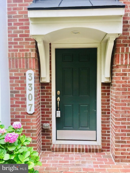 3307 Kemper Rd, Arlington, VA 22206