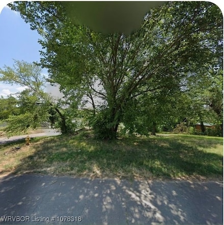 1924 Birnie Ave, Fort Smith, AR 72904