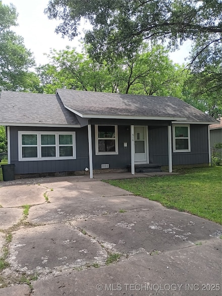 319 N Coo Y Yah St, Pryor, OK 74361
