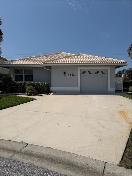4613 Muirfield Dr, Bradenton, FL 34210