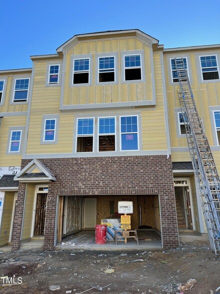 2223 Kettle Falls Station Unit 393, Apex, NC 27502