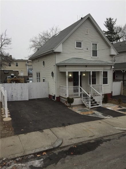 24 Boyd St, Providence, RI 02908