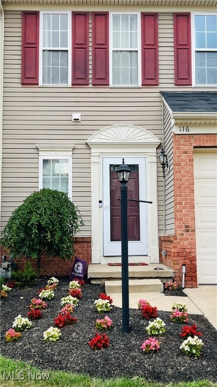 116 Ledgestone Ct, Berea, OH 44017