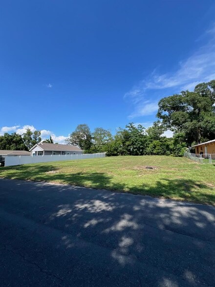 1515 Arlington Rd, Lakeland, FL 33805