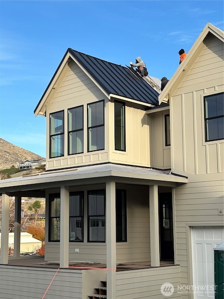 203 Bluebell Ct, Chelan, WA 98816