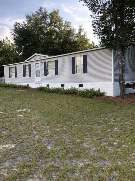 3047 Ben Carter Rd, Baxley, GA 31513
