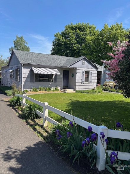 913 Airway Ave, Lewiston, ID 83501