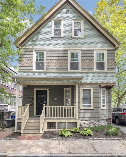 3 Edge Hill St Unit 2, Jamaica Plain, MA 02130
