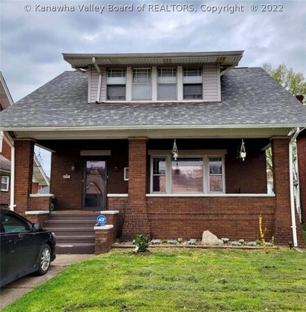 2972 3rd Ave, Huntington, WV 25702
