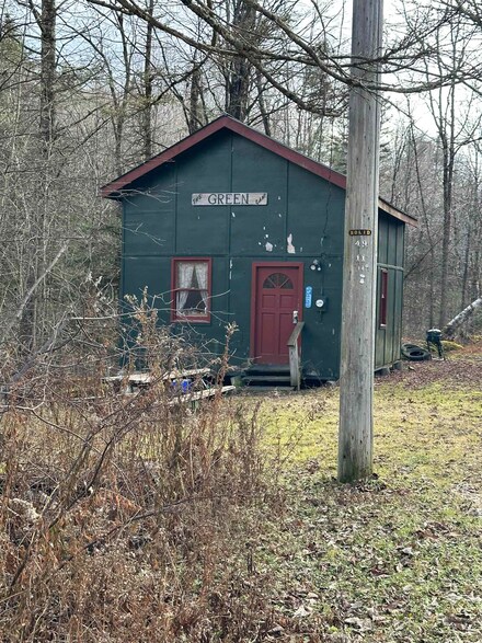 670 Silver Lake Rd, Goshen, VT 05733