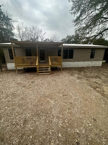 9475 Pinewood Dr, Quinlan, TX 75474