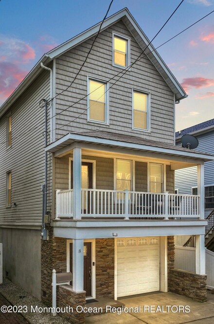 8 Beach St, Sea Bright, NJ 07760