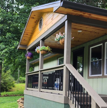 23 Honeysuckle Ridge, Almond, NC 28702
