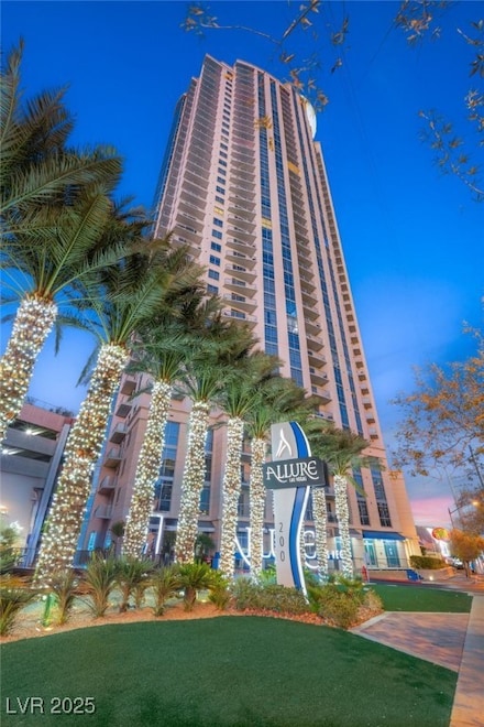 200 W Sahara Ave Unit 2204, Las Vegas, NV 89102