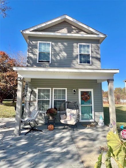 1781 17th Ave NE, Hickory, NC 28601