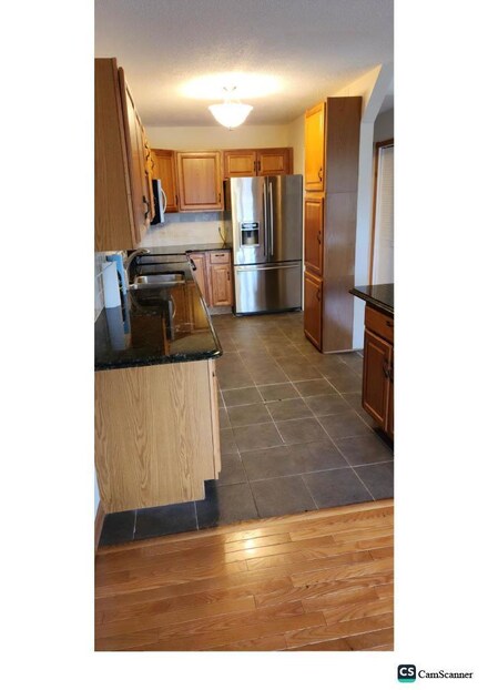 10713 Cavell Rd, Bloomington, MN 55438
