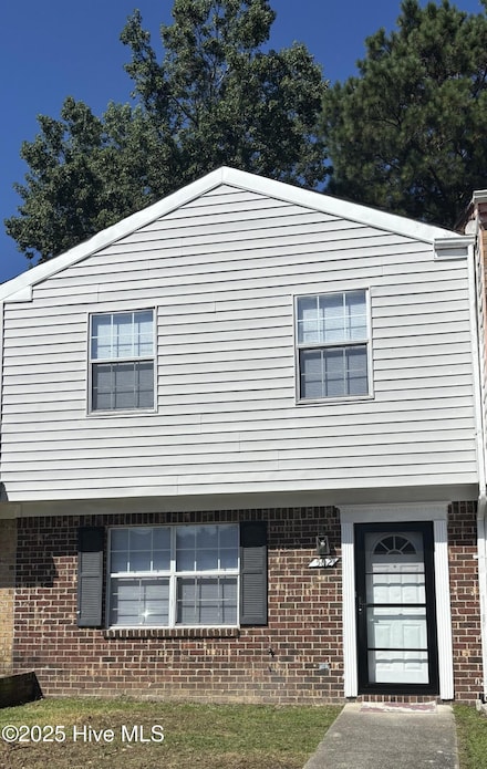 502 Myrtlewood Cir, Jacksonville, NC 28546