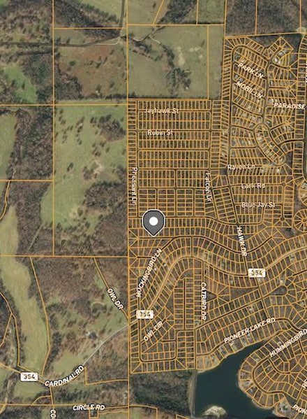 1511 Sparrow Dr, Horseshoe Bend, AR 72512