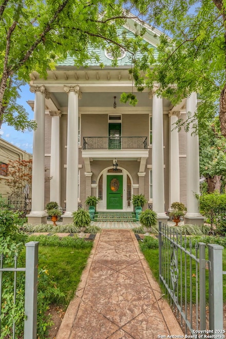 112 King William, San Antonio, TX 78204