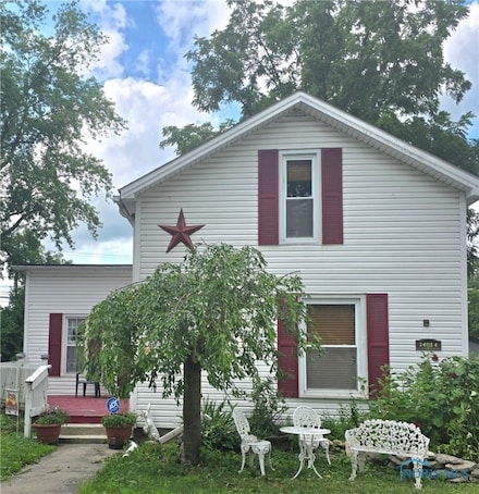 24014 W Second St, Grand Rapids, OH 43522